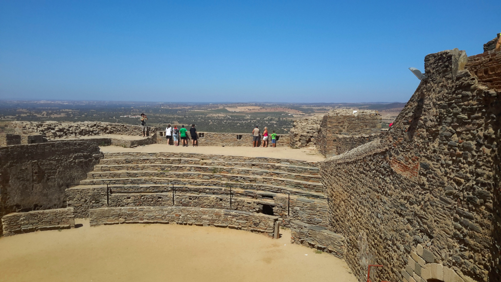 Castillo Fortaleza Monzaras